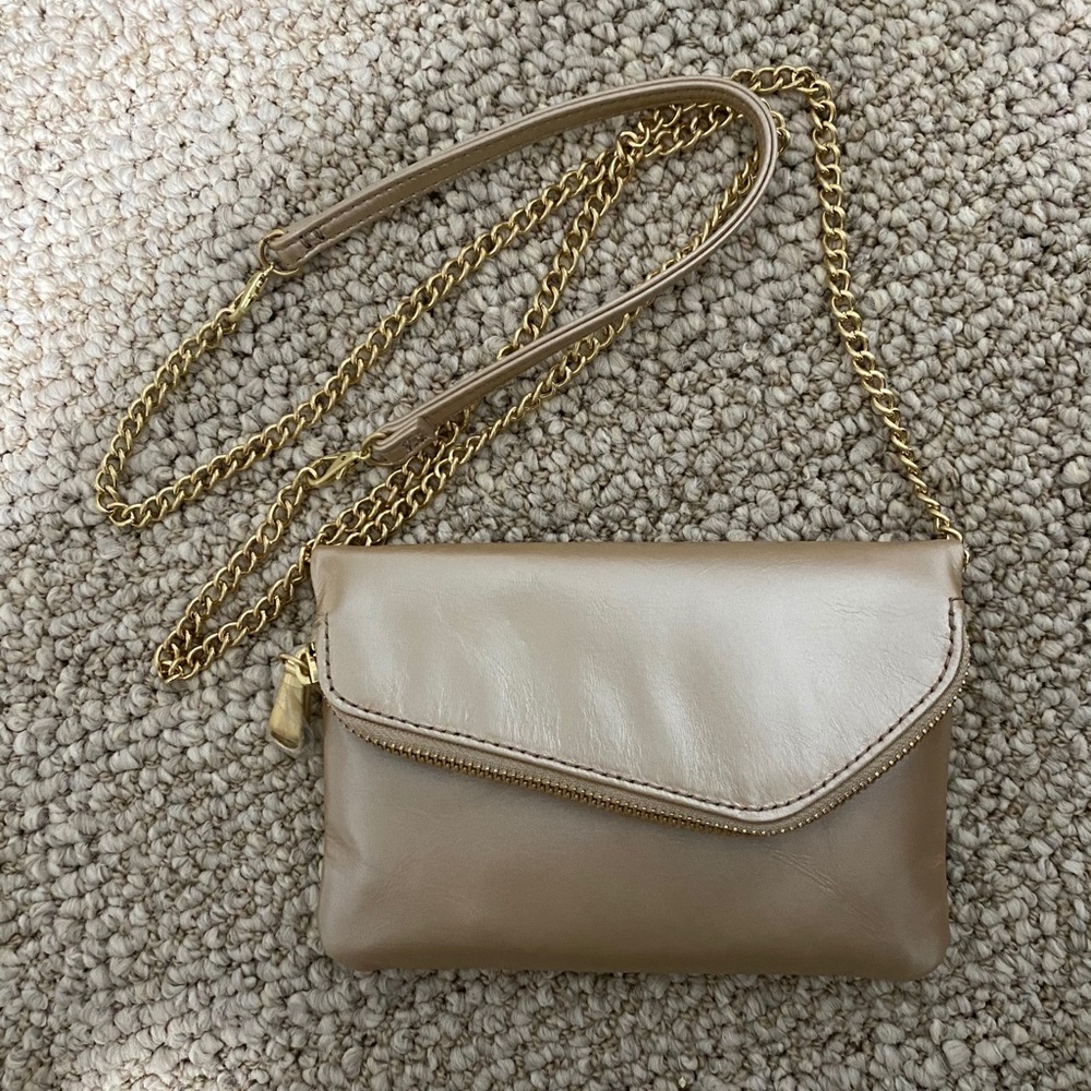 NWOT Hobo blush/rose gold crossbody or clutch